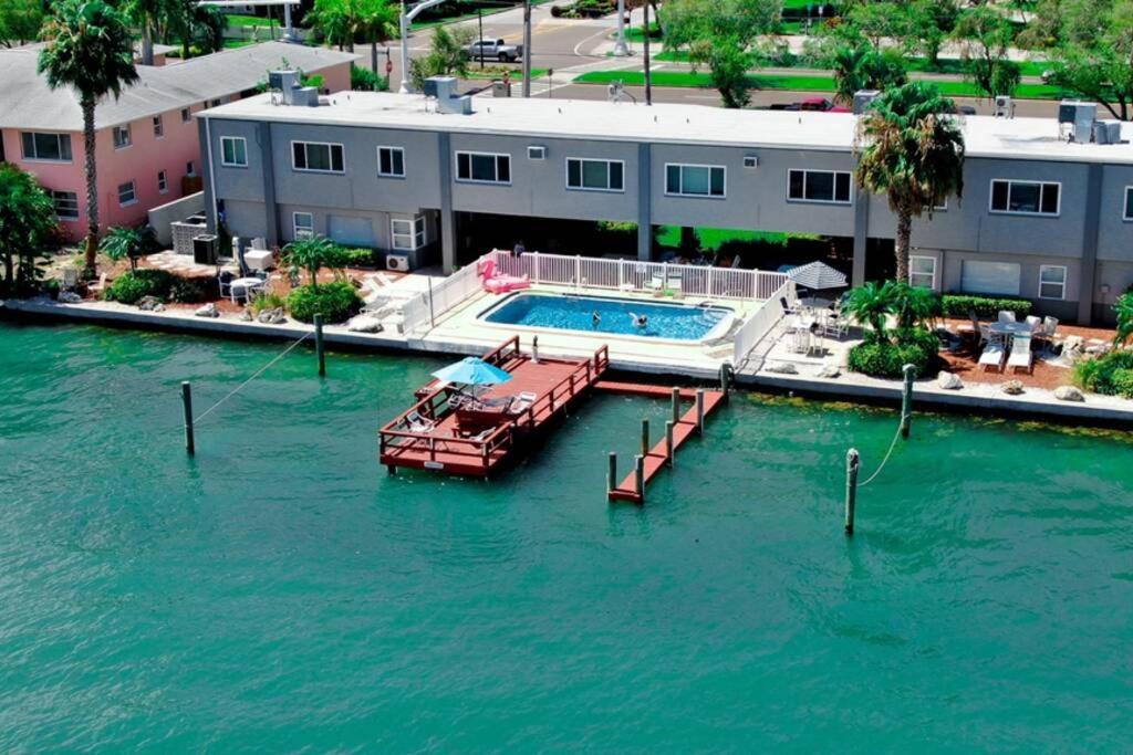 Ferienwohnung 102-Tiny Treasure-Waterfront With Heated Pool St. Pete Beach Exterior foto