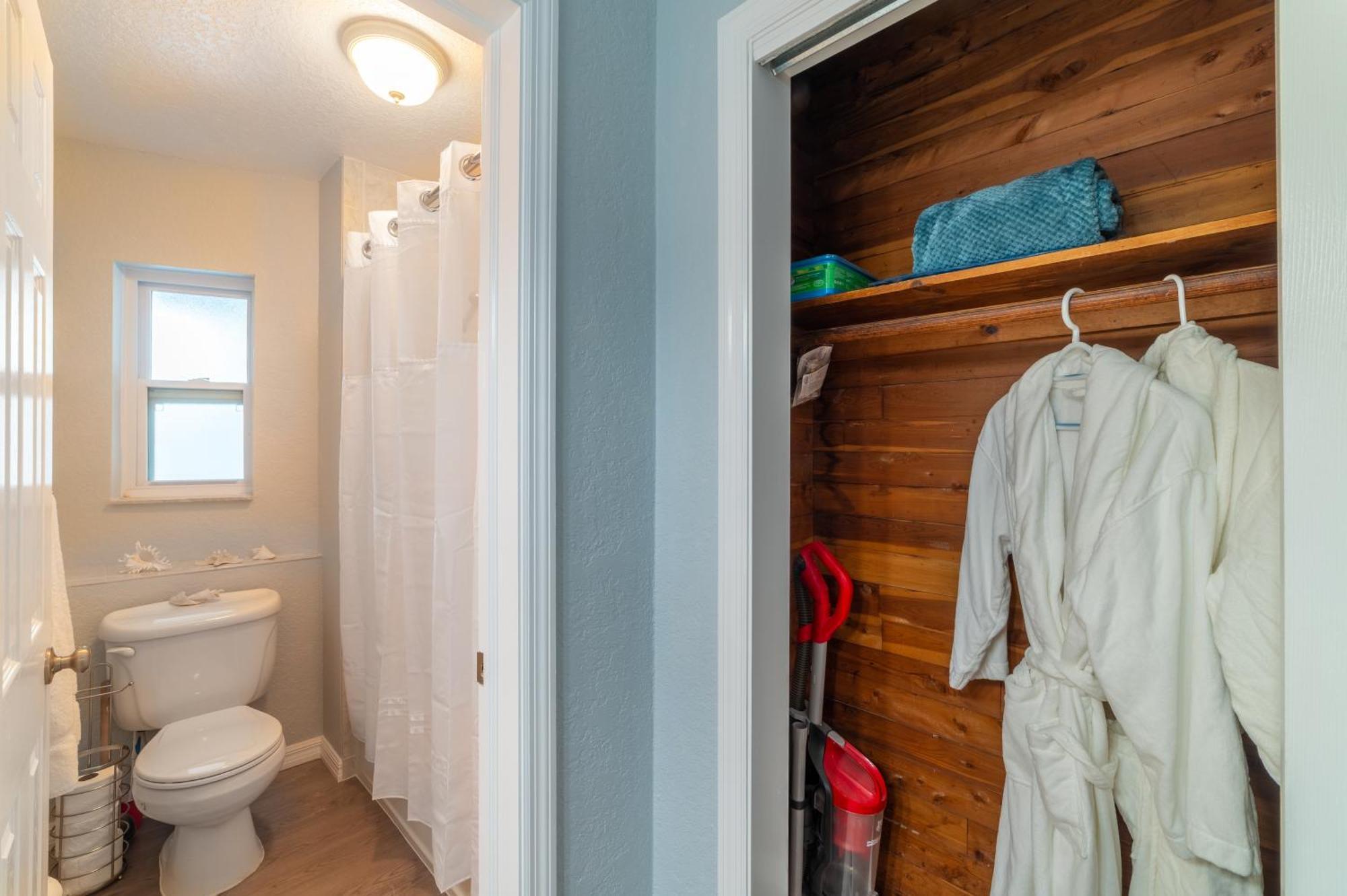 Ferienwohnung 102-Tiny Treasure-Waterfront With Heated Pool St. Pete Beach Exterior foto