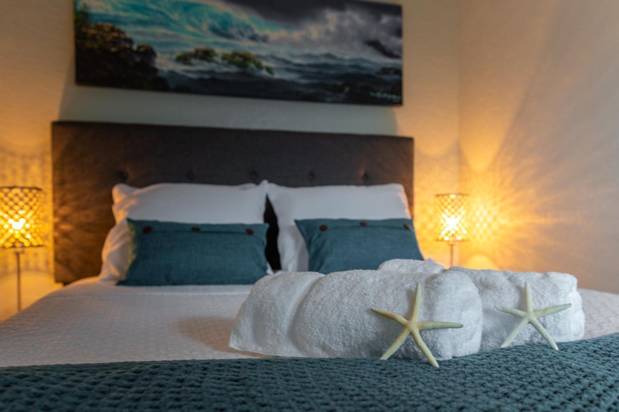 Ferienwohnung 102-Tiny Treasure-Waterfront With Heated Pool St. Pete Beach Exterior foto